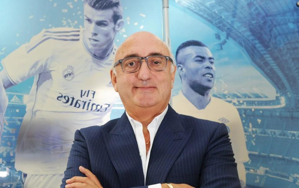 电讯报：75岁经纪人巴内特被控强奸39次；曾运作贝尔加盟皇马